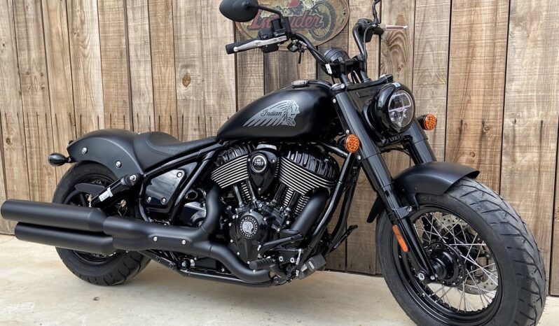 INDIAN CHIEF BOBBER DARK HORSE lleno