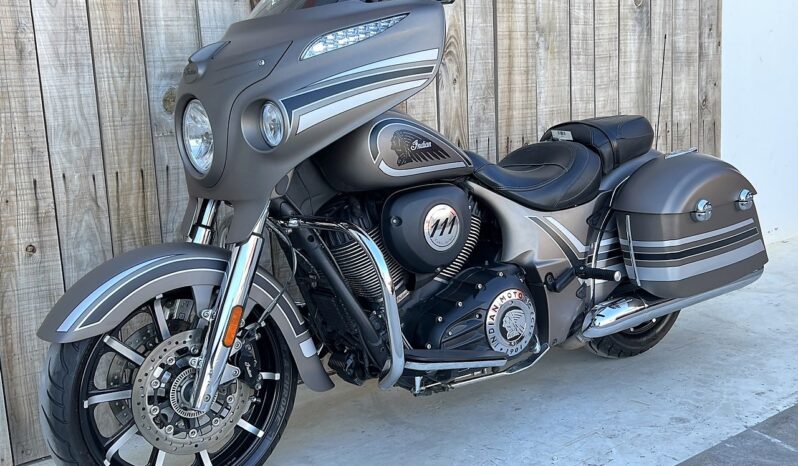 INDIAN CHIEFTAIN SILVER SMOKE lleno