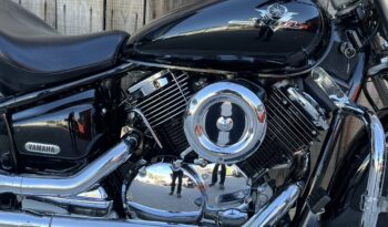 YAMAHA XVS1100 DRAG STAR CLASSIC lleno