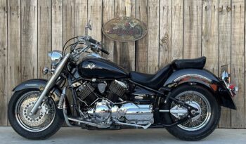 YAMAHA XVS1100 DRAG STAR CLASSIC lleno