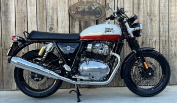 ROYAL ENFIELD INTERCEPTOR 650 lleno