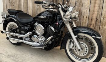 YAMAHA XVS1100 DRAG STAR CLASSIC lleno
