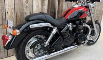 TRIUMPH SPEEDMASTER 800 CARB lleno