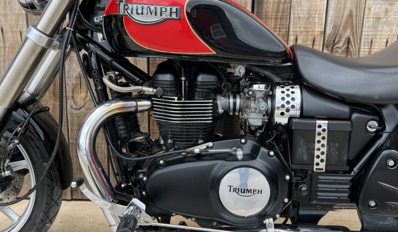 TRIUMPH SPEEDMASTER 800 CARB lleno