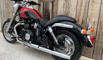 TRIUMPH SPEEDMASTER 800 CARB lleno