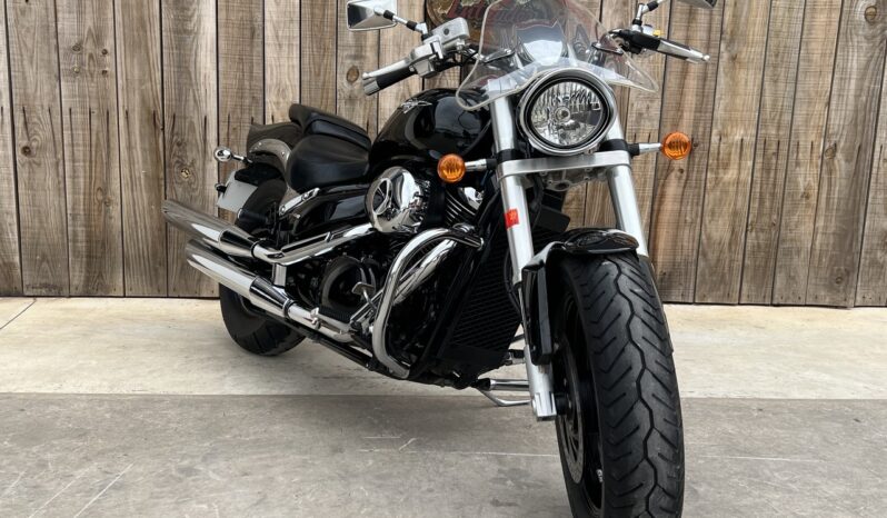 SUZUKI M800 INTRUDER A2 lleno