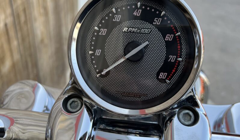 HARLEY DAVIDSON DYNA FAT BOB CVO lleno
