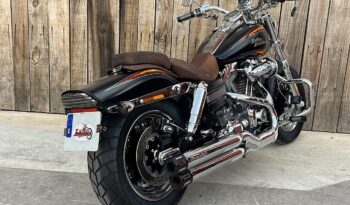 HARLEY DAVIDSON DYNA FAT BOB CVO lleno
