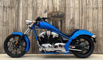 HONDA VT1300CX FURY lleno