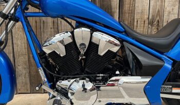 HONDA VT1300CX FURY lleno