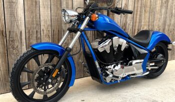 HONDA VT1300CX FURY lleno
