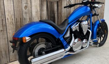 HONDA VT1300CX FURY lleno