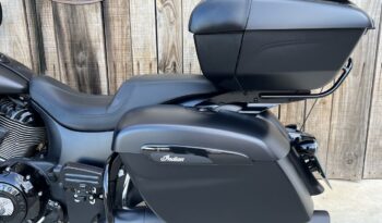 INDIAN ROADMASTER DARK HORSE lleno