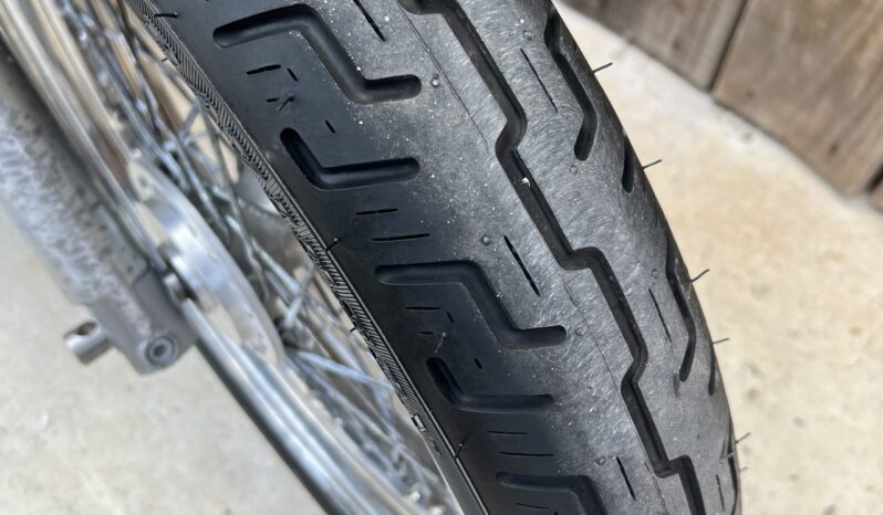 HARLEY DAVIDSON XL883 SPORTSTER lleno