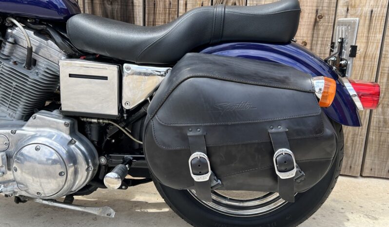HARLEY DAVIDSON XL883 SPORTSTER lleno