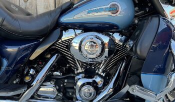 HARLEY DAVIDSON ELECTRA GLIDE ULTRA LIMITED “PEACE OFFICER” lleno