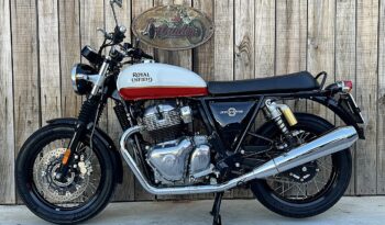 ROYAL ENFIELD INTERCEPTOR 650 lleno