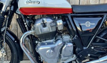 ROYAL ENFIELD INTERCEPTOR 650 lleno