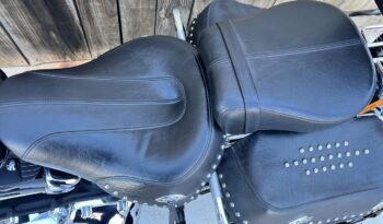 HARLEY DAVIDSON HERITAGE SOFTAIL CLASSIC lleno