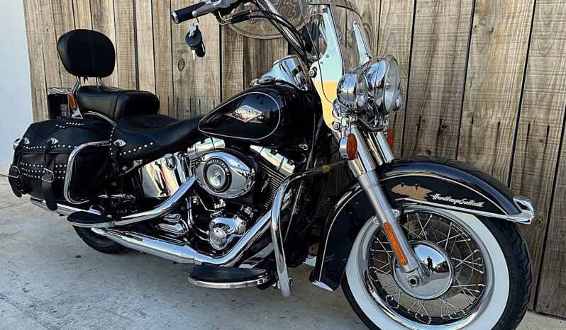 HARLEY DAVIDSON HERITAGE SOFTAIL CLASSIC lleno