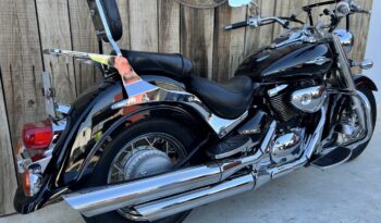 SUZUKI C800 INTRUDER lleno