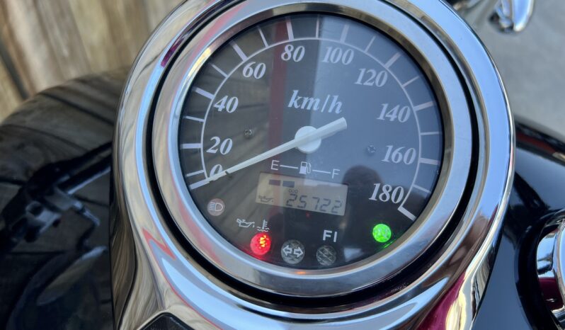 SUZUKI C800 INTRUDER lleno