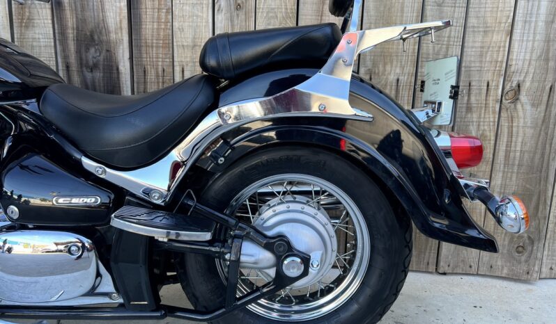 SUZUKI C800 INTRUDER lleno