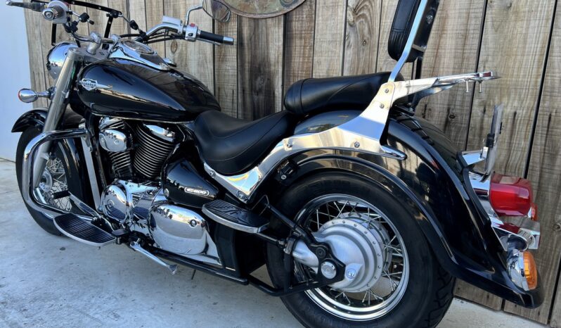 SUZUKI C800 INTRUDER lleno