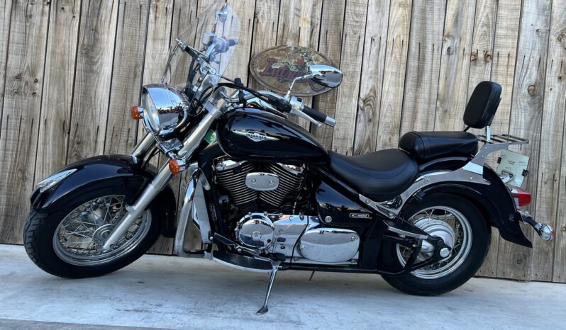 SUZUKI C800 INTRUDER lleno