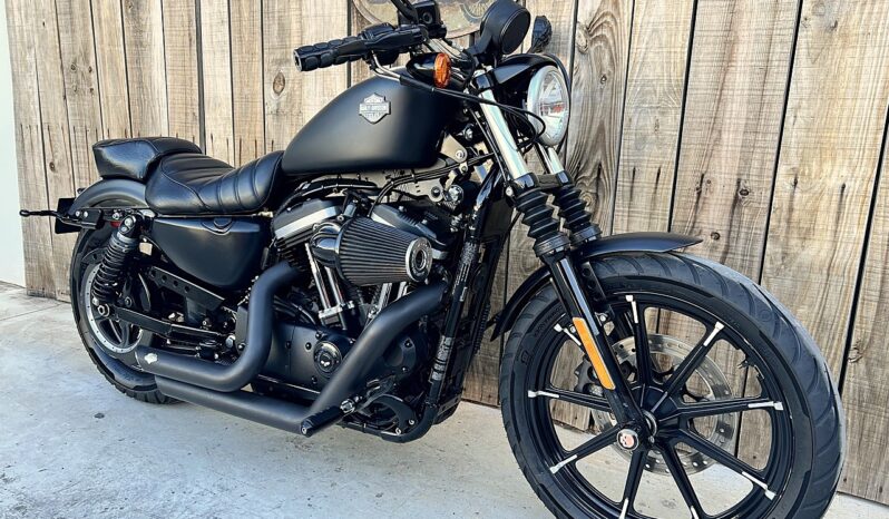 HARLEY DAVIDSON XL883 IRON lleno