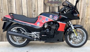 KAWASAKI GPZ900R lleno