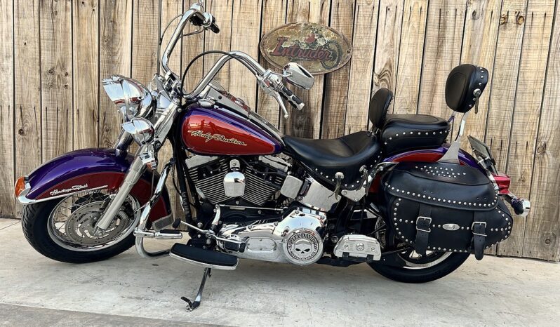 HARLEY DAVIDSON HERITAGE SOFTAIL CLASSIC lleno