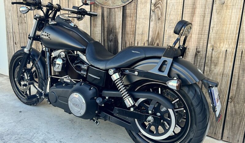 HARLEY DAVIDSON DYNA STREET BOB LIMITED lleno