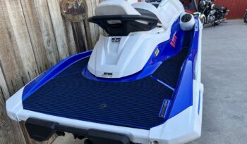 YAMAHA WAVE RUNNER lleno