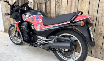 KAWASAKI GPZ900R lleno