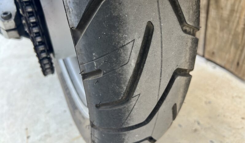 KAWASAKI GPZ900R lleno