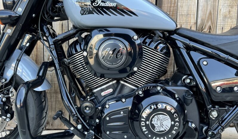 INDIAN CHIEF BOBBER lleno
