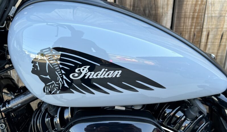 INDIAN CHIEF BOBBER lleno