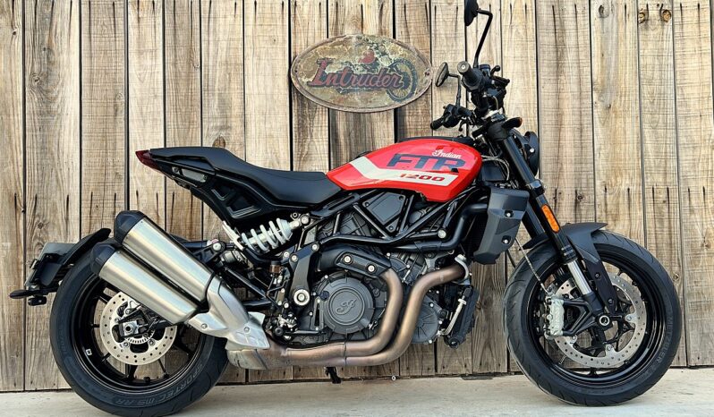 INDIAN FTR1200 lleno