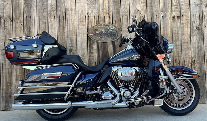 HARLEY DAVIDSON ELECTRA GLIDE ULTRA CLASSIC lleno