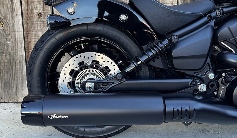 INDIAN SCOUT BOBBER 1250 KM 0 lleno