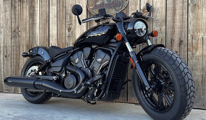 INDIAN SCOUT BOBBER 1250 KM 0 lleno