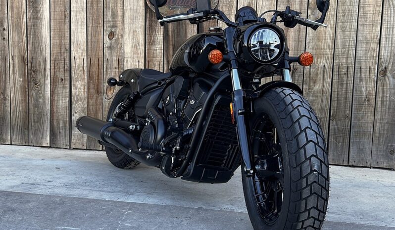 INDIAN SCOUT BOBBER 1250 KM 0 lleno