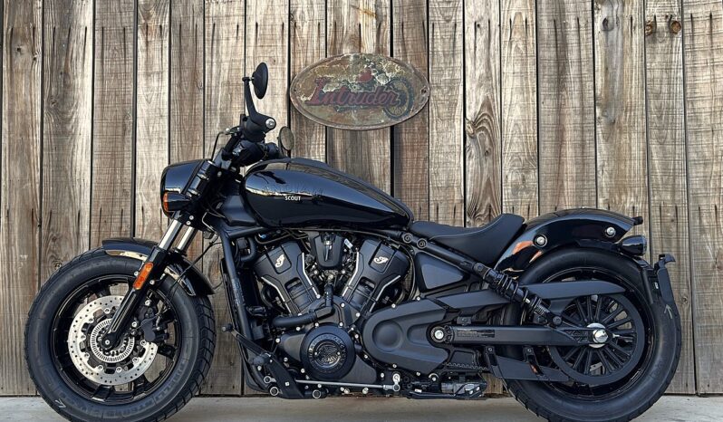 INDIAN SCOUT BOBBER 1250 KM 0 lleno