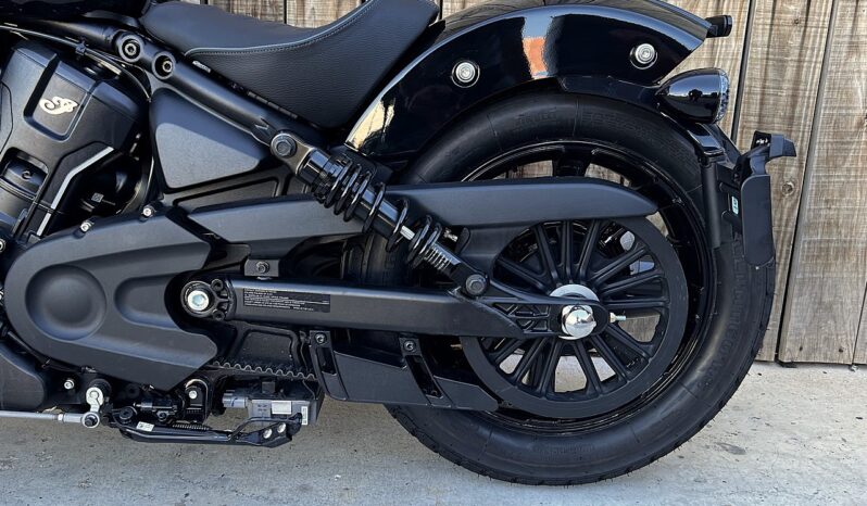 INDIAN SCOUT BOBBER 1250 KM 0 lleno