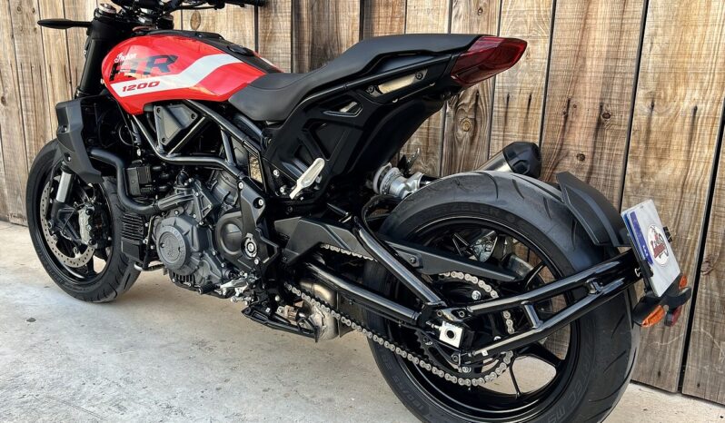 INDIAN FTR1200 lleno
