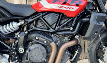 INDIAN FTR1200 lleno