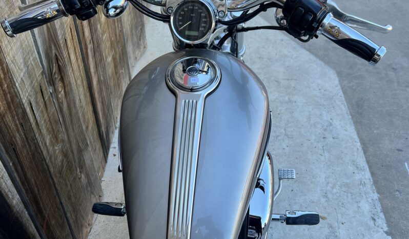 HARLEY DAVIDSON XL1200 CUSTOM lleno