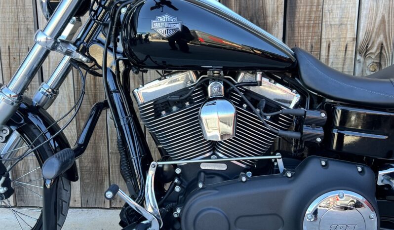 HARLEY DAVIDSON DYNA WIDE GLIDE lleno