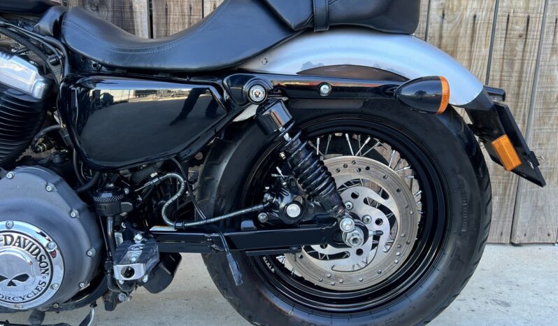 HARLEY DAVIDSON XL1200 NIGHTSTER lleno